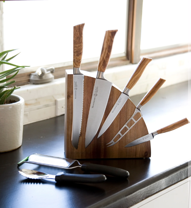 Messermeister MAGNETIC KNIFE BLOCK